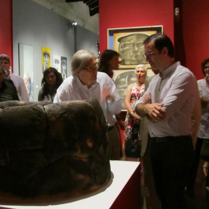 artista ceramista contemporaneo e Vittorio Sgarbi