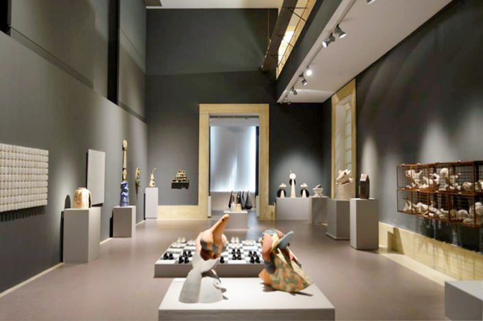 scultura ceramica contemporanea in italia
